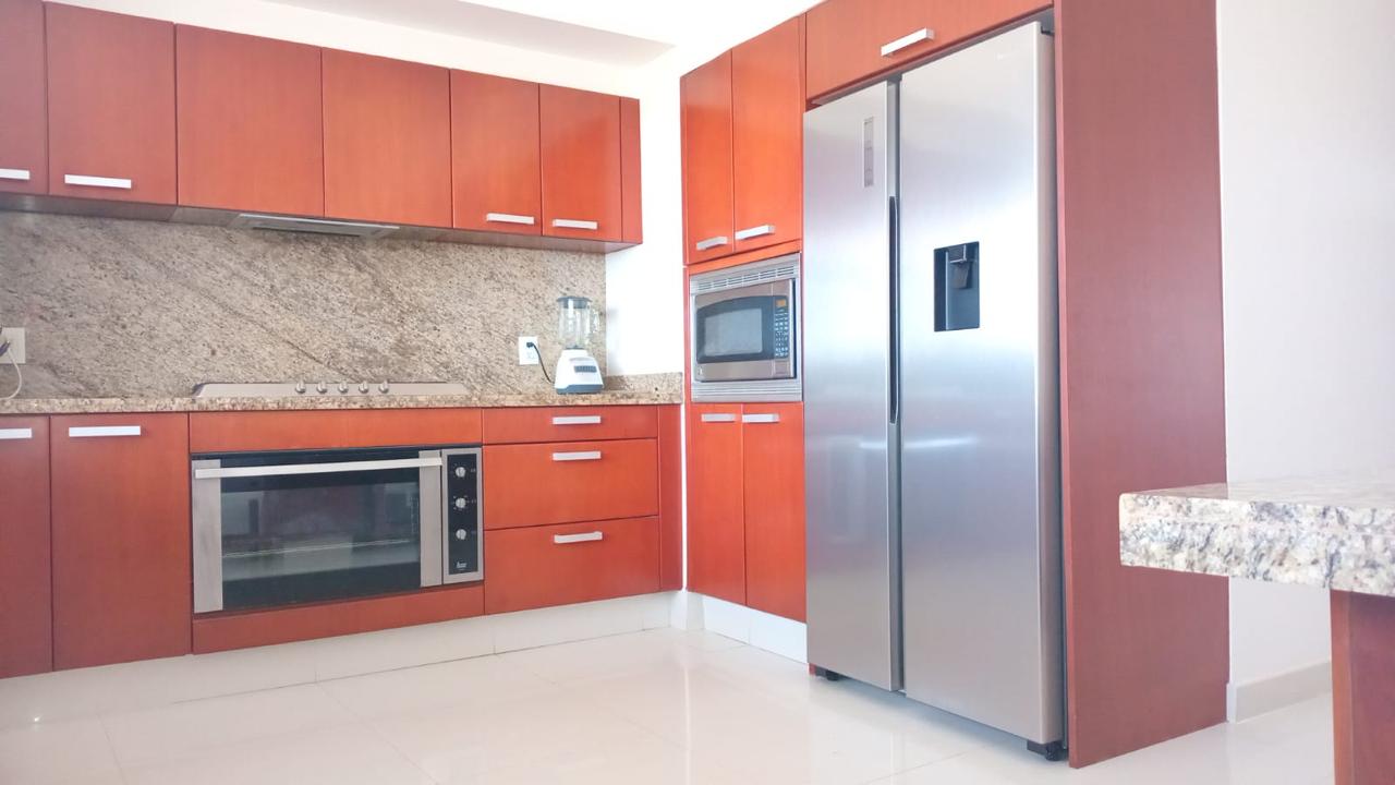 Playamar Tres Cantos T4 801 - Cocina 3
